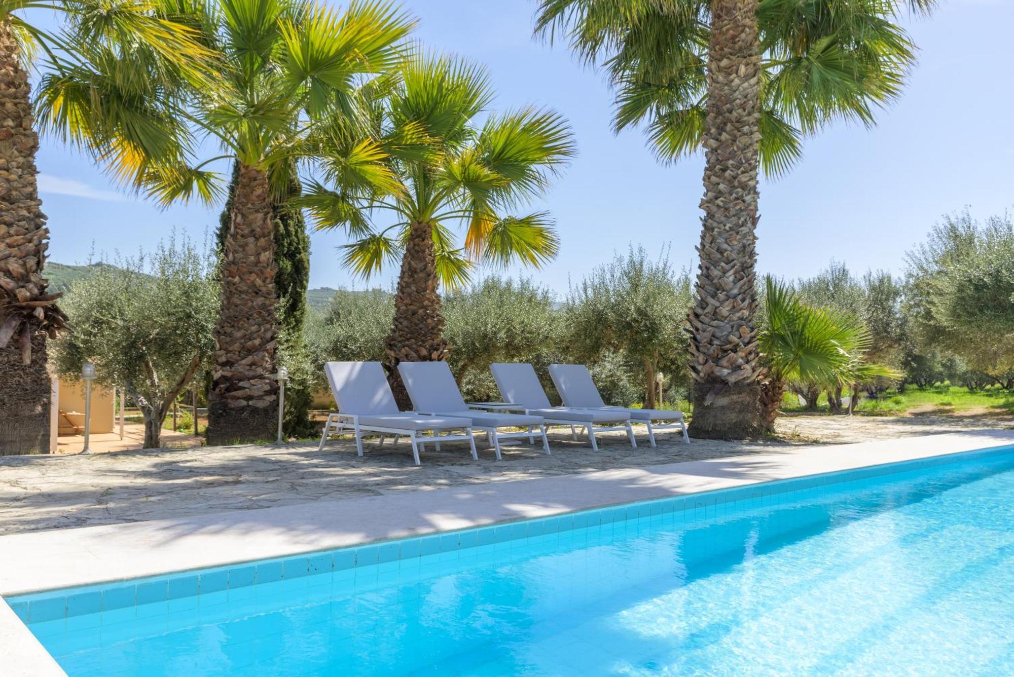 The Olive Grove Villas With Swimming Pool And Breakfast Archanes Extérieur photo